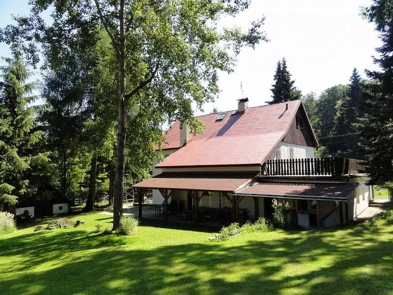 Dům u Lípy – Dům u Lípy