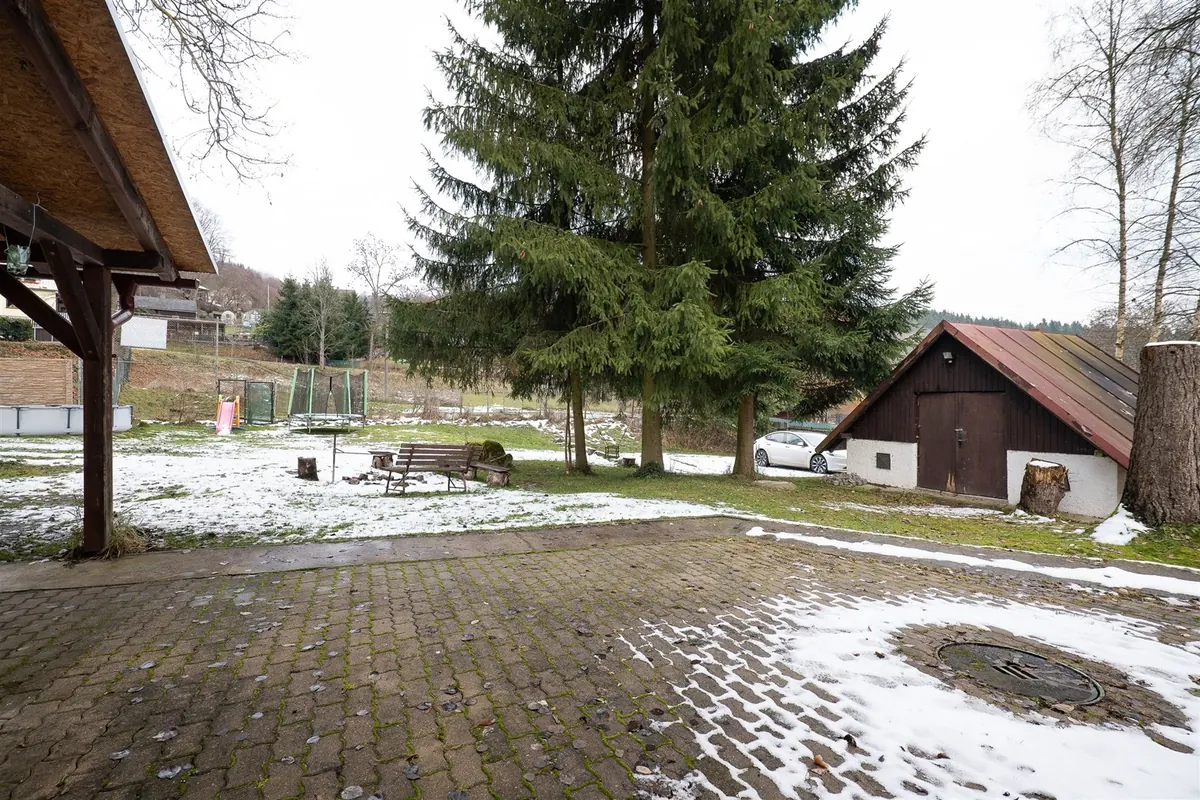 Dům u Lípy – Dvůr